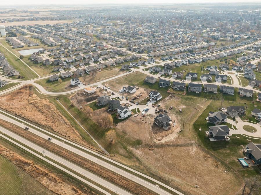 Edgebrooke Estates